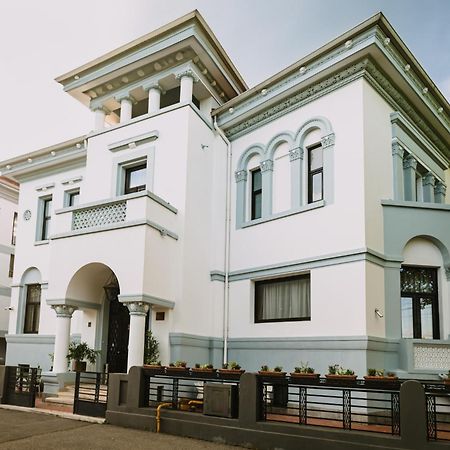 Vigo Hotel Ploiesti Ngoại thất bức ảnh