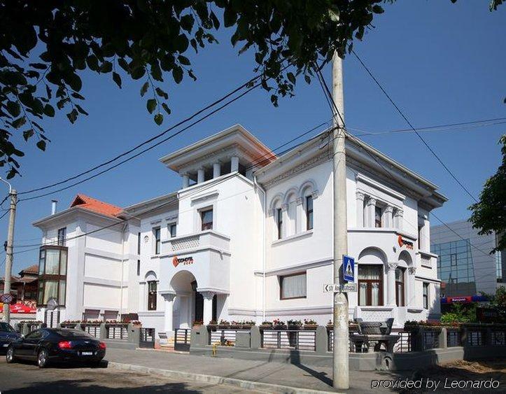 Vigo Hotel Ploiesti Ngoại thất bức ảnh