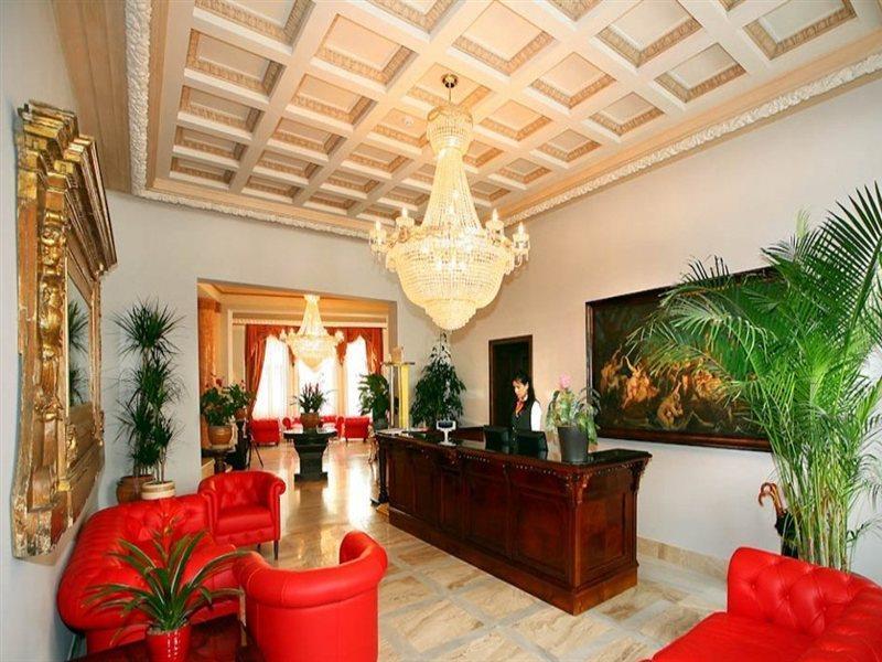 Vigo Hotel Ploiesti Ngoại thất bức ảnh